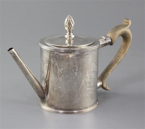 A modern silver George III style Argyle by Rodney C. Pettit, gross 24 oz.